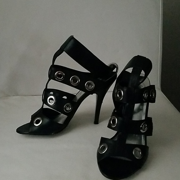 Jessica Simpson Shoes - Jessica Simpson summer heels